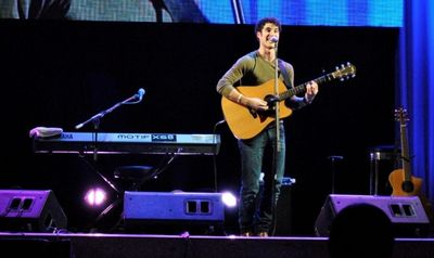 Darren Criss Photo