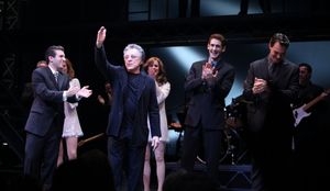 Frankie Valli with Jarrod Spector, Ryan Jesse & Matt Bogart - "JERSEY BOYS" at the August Wilson Theatre on 11/6/2010 @ BroadwayWorld Frankie Valli with Jarrod Spector, Ryan Jesse & Matt Bogart - "JERSEY BOYS" at the Au Photo