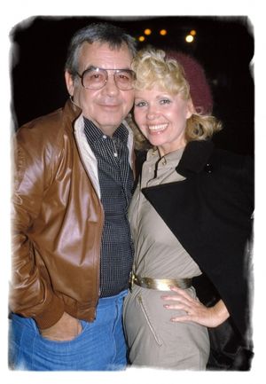Tom Bosley & wife at "Elaines", NYC. 10/1/1981 @ BroadwayWorld Tom Bosley & wife at "Elaines", NYC. 10/1/1981 Photo