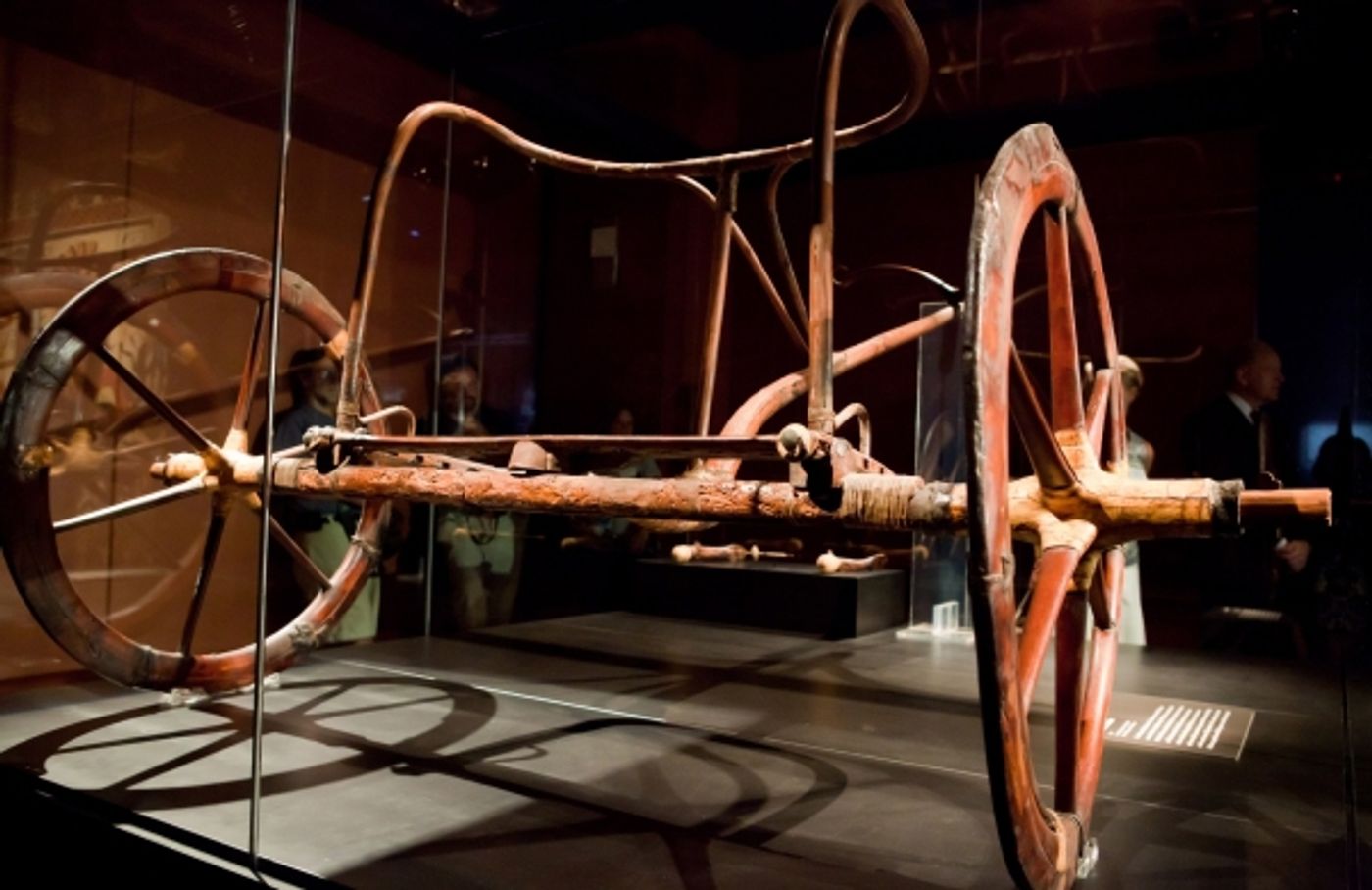 Photo Flash: King Tut Times Square Exhibition  Image