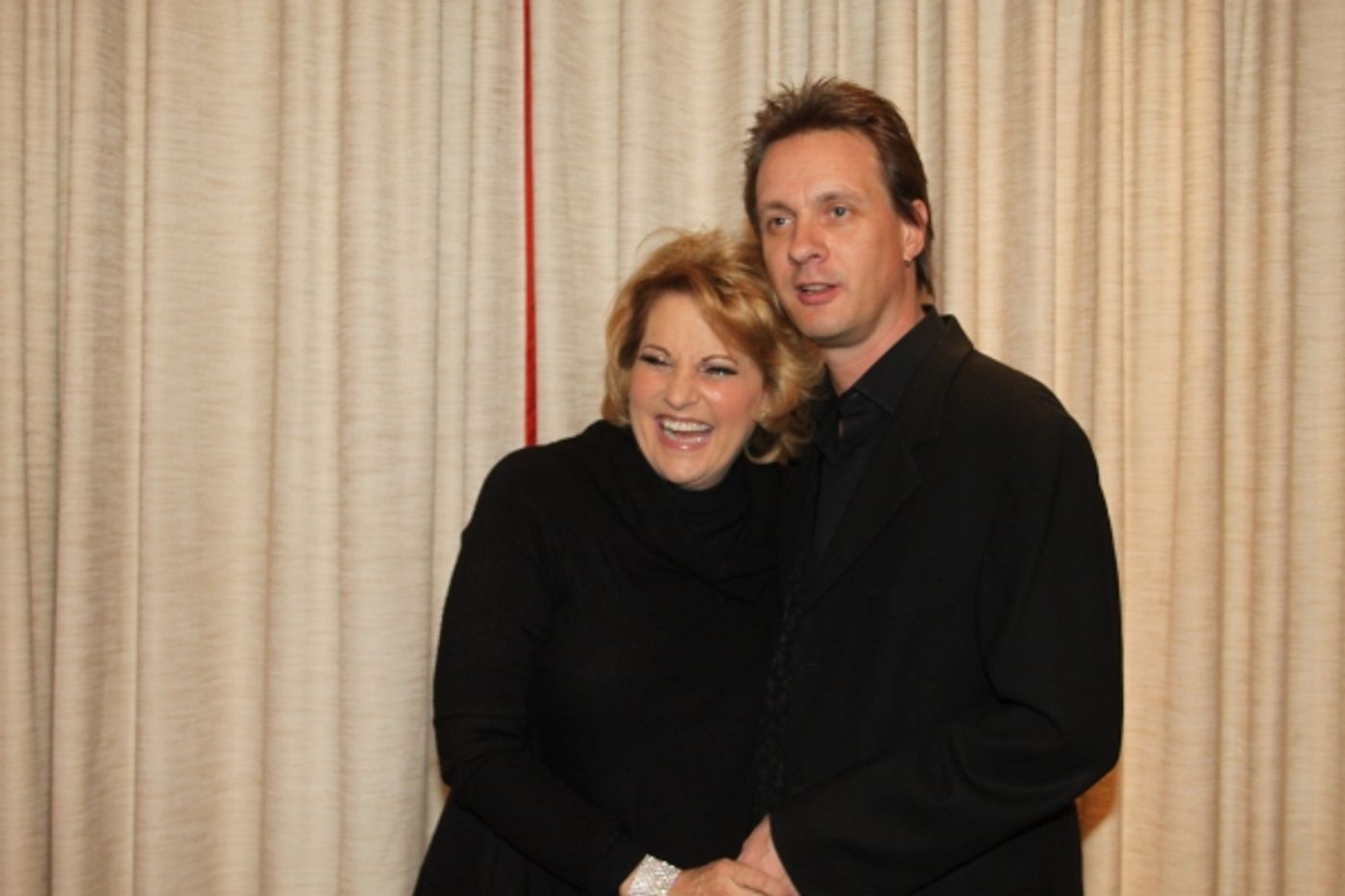 Photo Flash: Lorna Luft Opens at Feinsteins Photo Flash: Lorna Luft Opens at Feinsteins Image