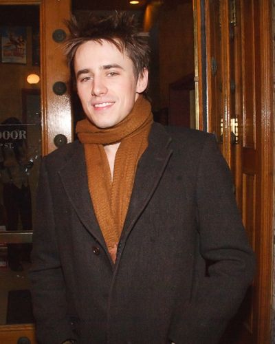 Reeve Carney Photo