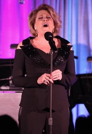 Lorna Luft Photo