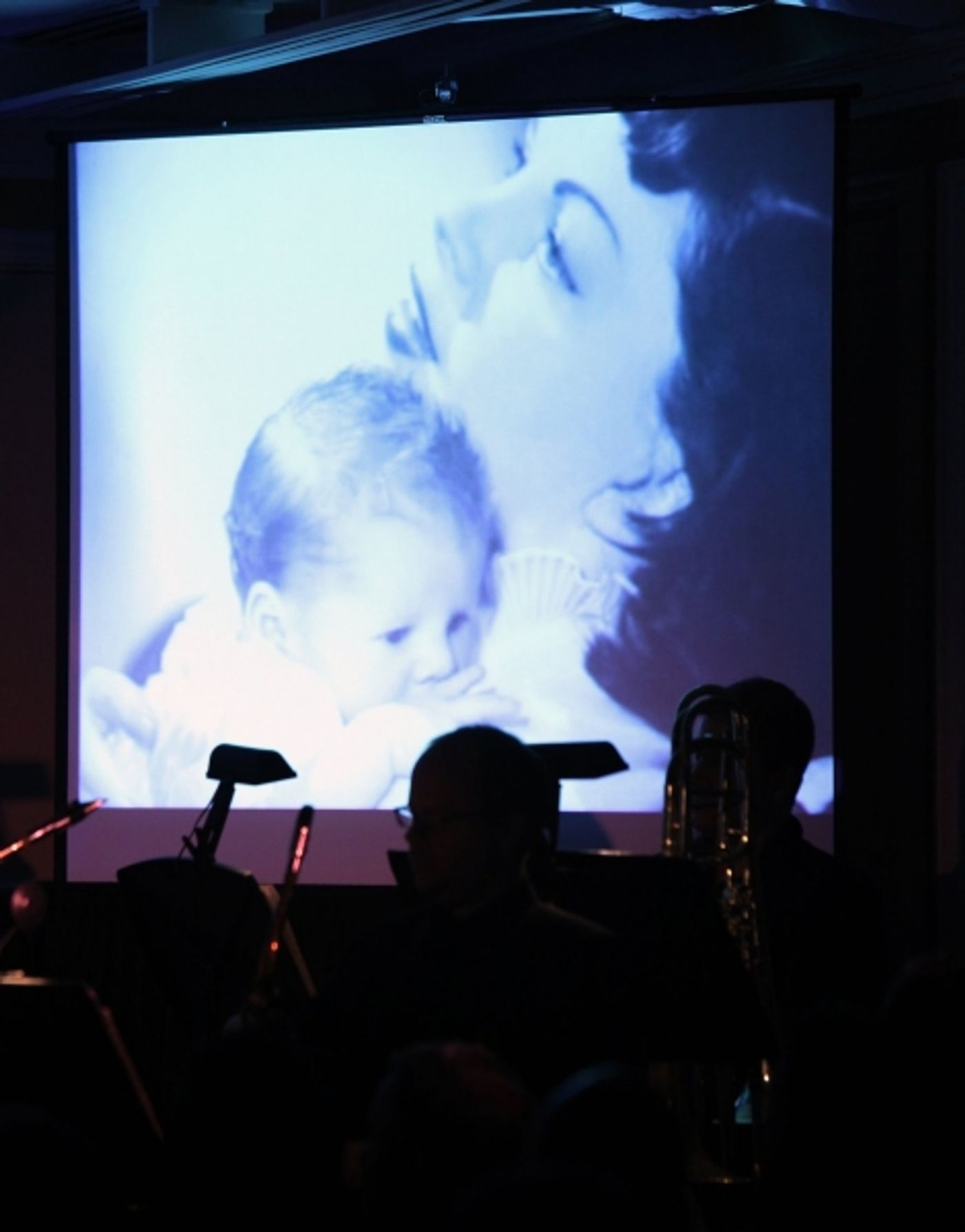 Photo Coverage: Lorna Luft Sings the Judy Garland Songbook at Feinstein's  Image