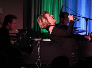 Lorna Luft @ BroadwayWorld Lorna Luft Photo