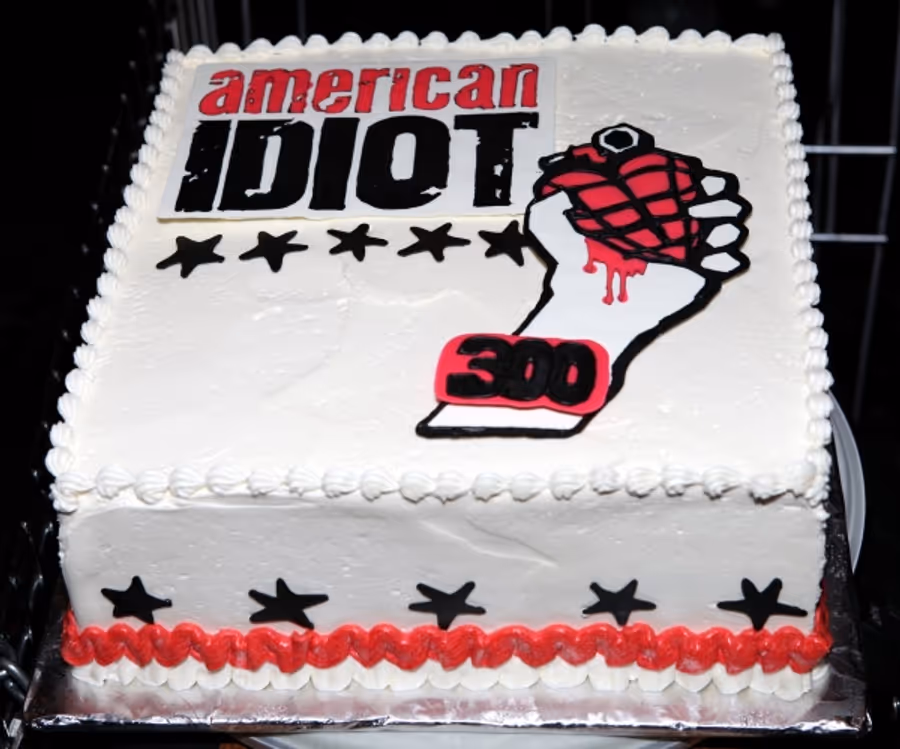 Photo Coverage: AMERICAN IDIOT Celebrates 300 Shows! Image