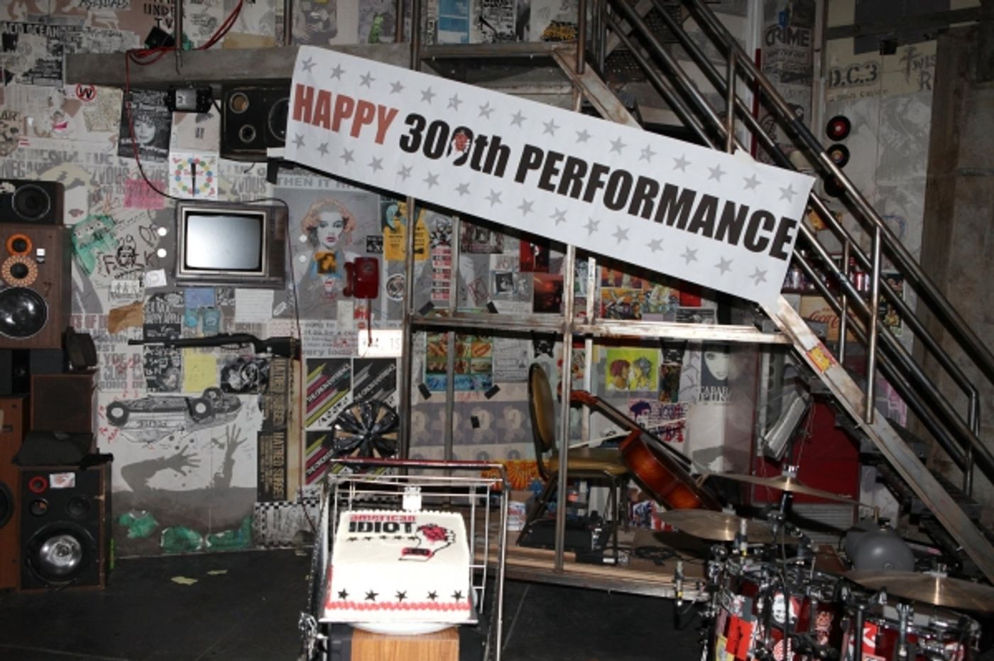 Photo Coverage: AMERICAN IDIOT Celebrates 300 Shows!  Image