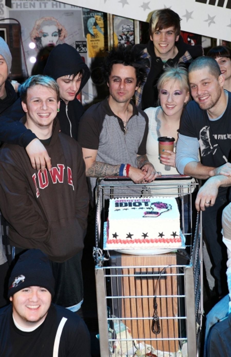 Photo Coverage: AMERICAN IDIOT Celebrates 300 Shows! Image