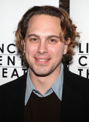Thomas Sadoski Photo