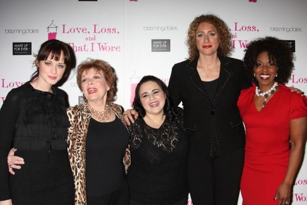 Photo Flash: LOVE, LOSS Welcomes Blonsky, Bledel et al. & Celebrates 500 Performances Off-Broadway — photo 1 of 25
