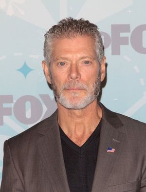 Stephen Lang Photo