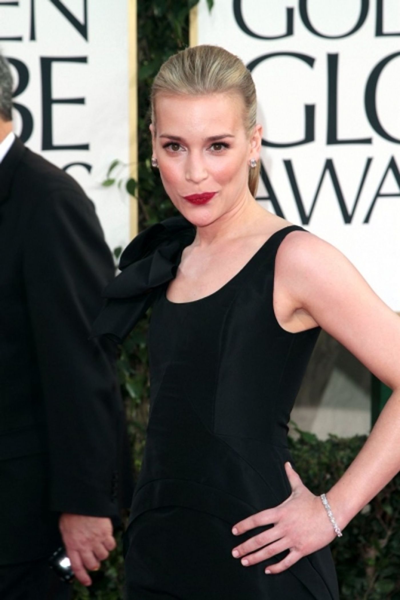 Photo Coverage: Golden Globe Awards Arrivals  Image