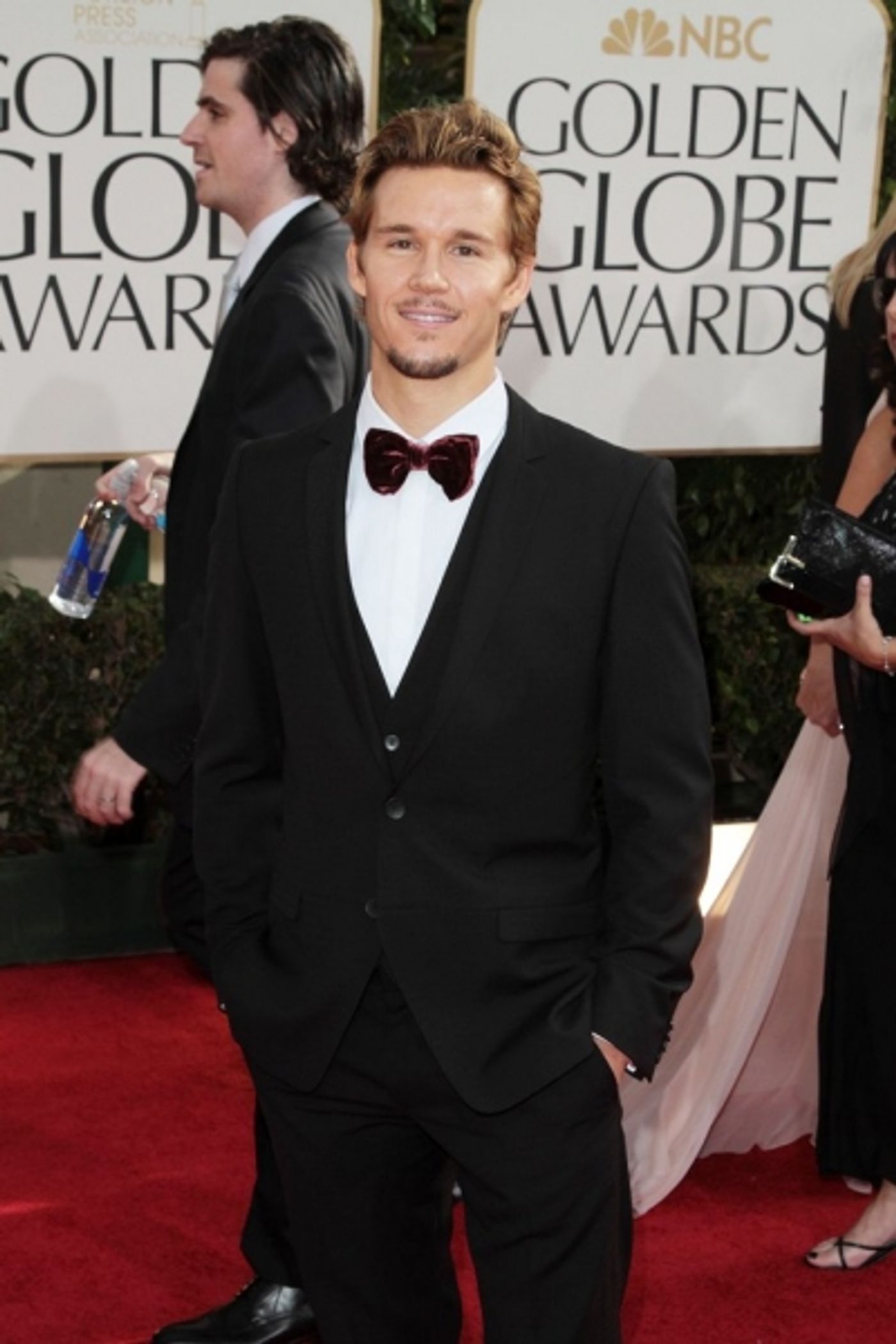 Photo Coverage: Golden Globe Awards Arrivals  Image