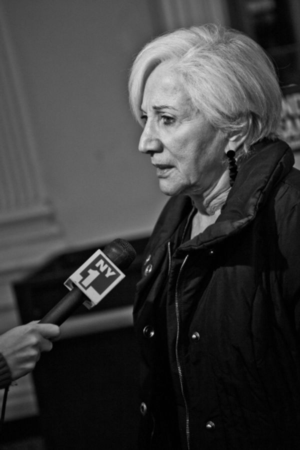 Olympis Dukakis Photo