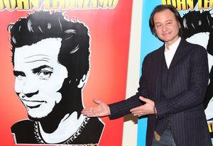 Director Fisher Stevens attend Broadway's 'Ghetto Klown' Meet & Greet in New York Cit Photo