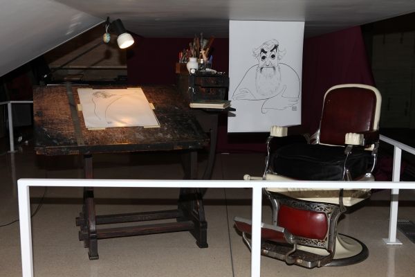 Photo Coverage: NYPL Unveils Al Hirschfeld Installation — photo 16 of 53