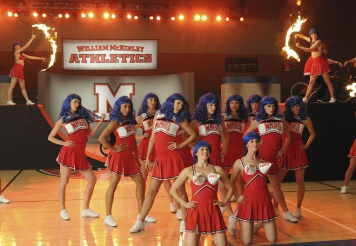 Photo Flash: First Look at GLEE's SUPER BOWL Episode! Photo Flash: First Look at GLEE's SUPER BOWL Episode! Image