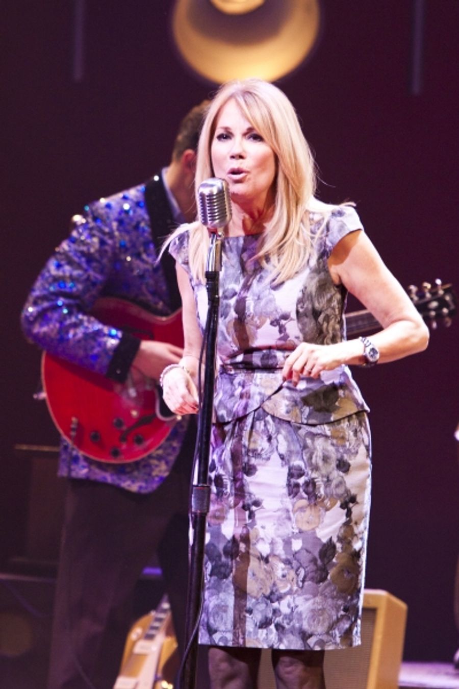 Photo Coverage: Kathie Lee Gifford Visits MILLION DOLLAR QUARTET  Image