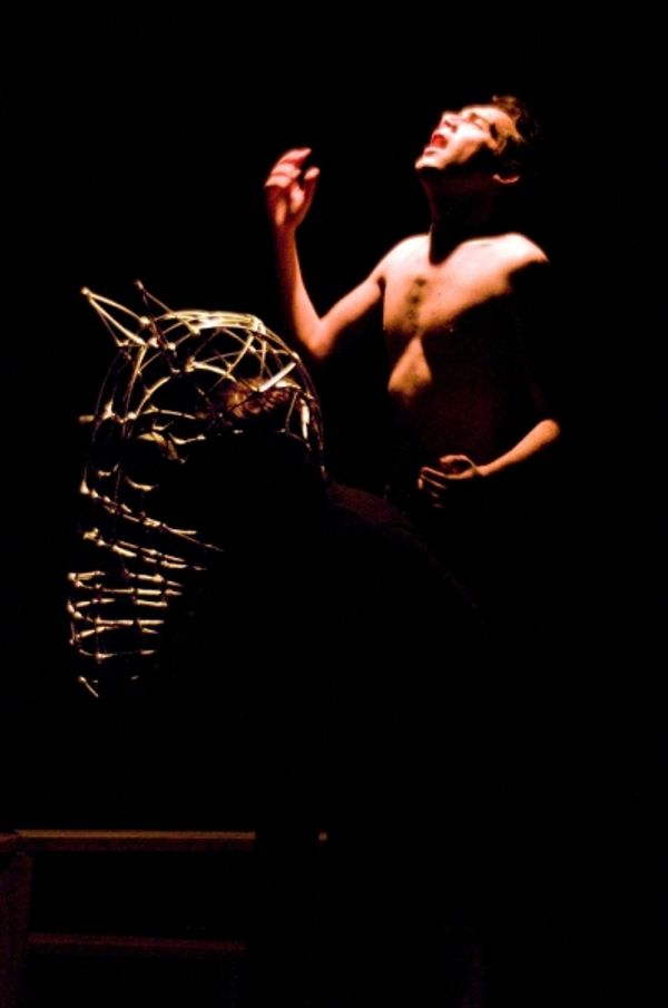 Jose Zuniga as Alan Strang
 Photo