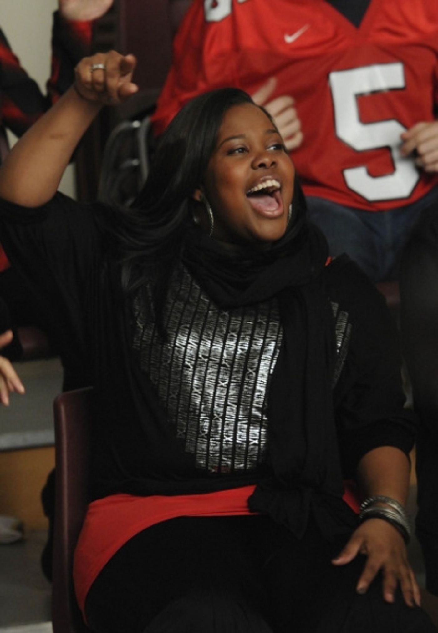 Photo Flash: First Look at GLEE's February 8 Valentine's Day Episode Photo Flash: First Look at GLEE's February 8 Valentine's Day Episode Image