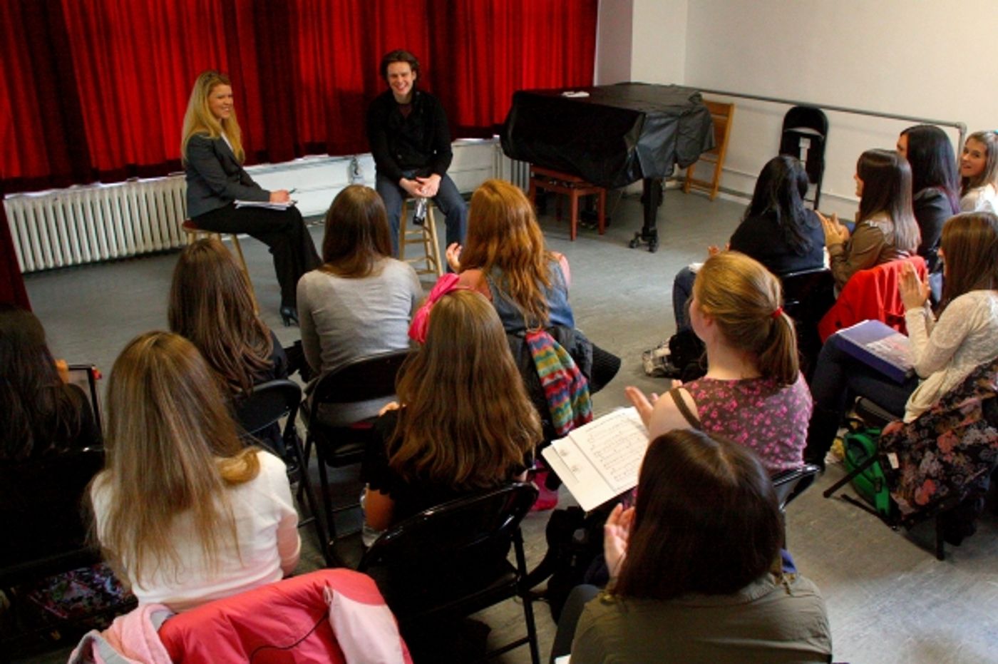 Photo Flash: Jonathan Groff at Broadway Artists Alliance  Image