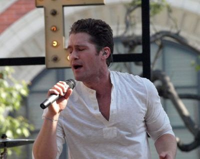 Matthew Morrison Photo