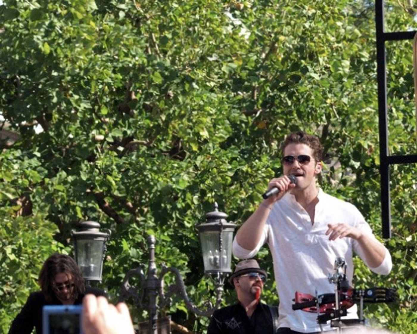 Photo Coverage: Matthew Morrison in Concert at the Grove  Image