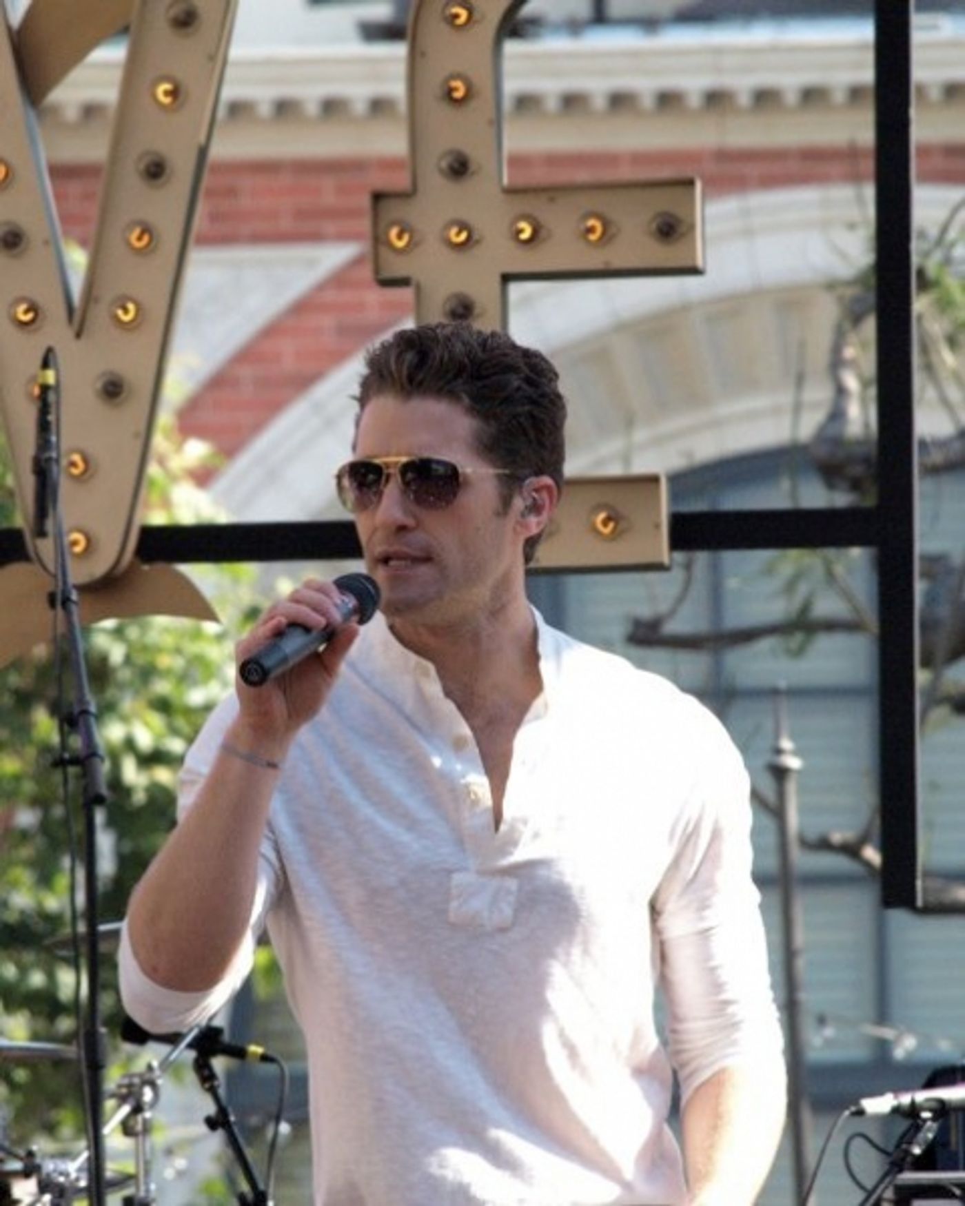 Photo Coverage: Matthew Morrison in Concert at the Grove  Image