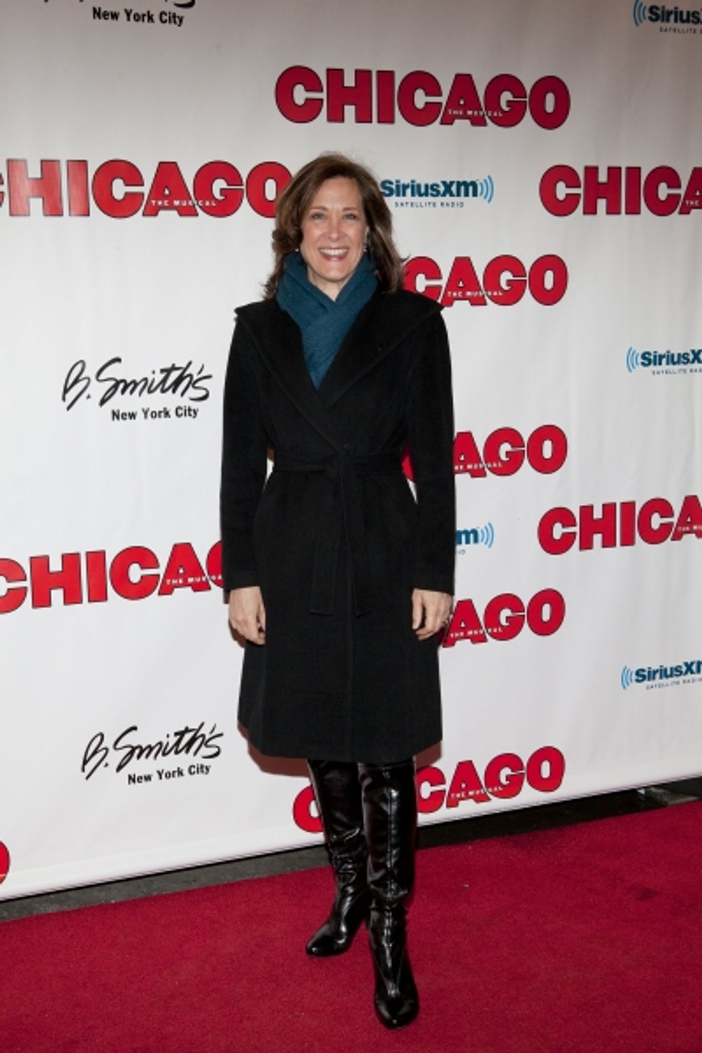 Photo Coverage: CHICAGO Celebrates Facebook Fan Day  Image