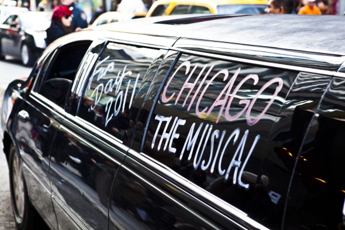 Photo Coverage: CHICAGO Celebrates Facebook Fan Day Photo Coverage: CHICAGO Celebrates Facebook Fan Day Image