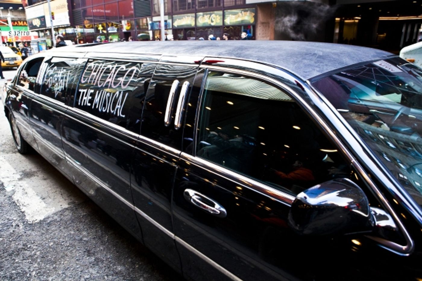 Photo Coverage: CHICAGO Celebrates Facebook Fan Day Photo Coverage: CHICAGO Celebrates Facebook Fan Day Image