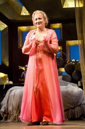 Olympia Dukakis Photo