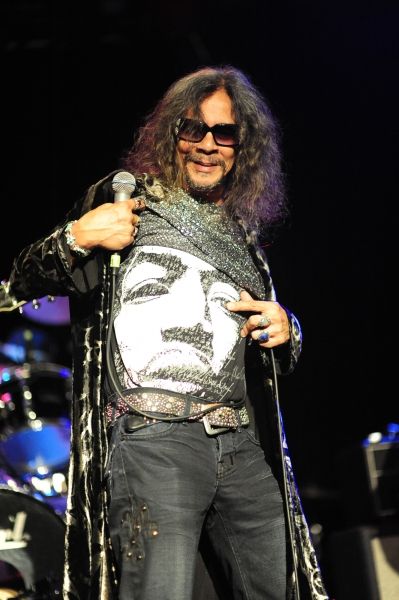 Photo Coverage: Leon Hendrix Performs at Whisky A Go Go Photo Coverage: Leon Hendrix Performs at Whisky A Go Go Image