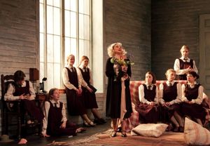 Carol Kane and Students @ BroadwayWorld Carol Kane and Students Photo