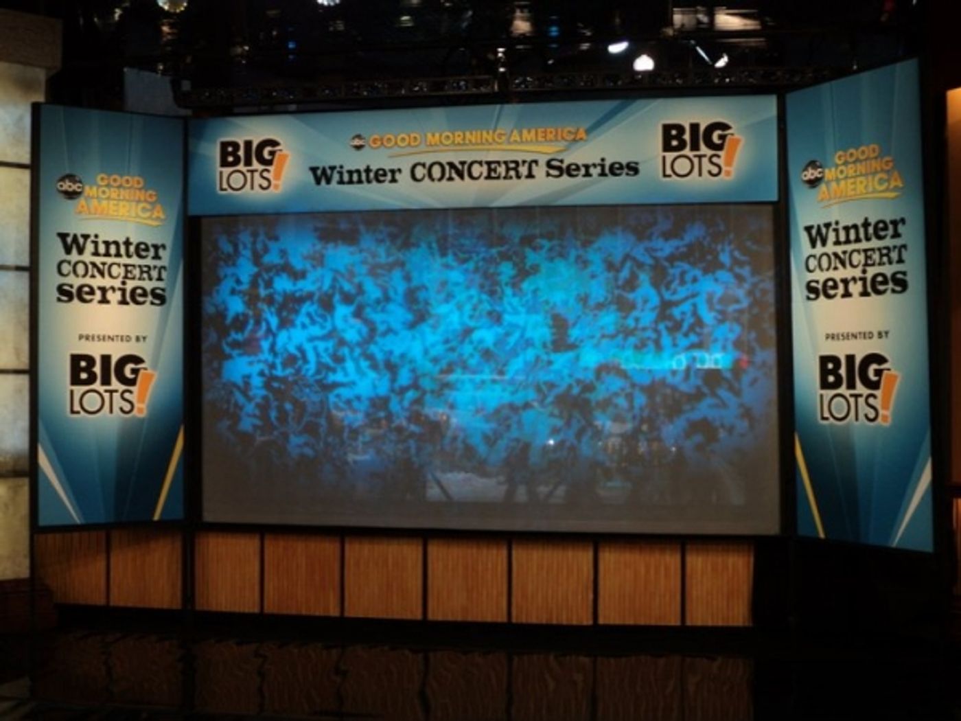 Photo Flash: Backstage with MEMPHIS at GMA  Image