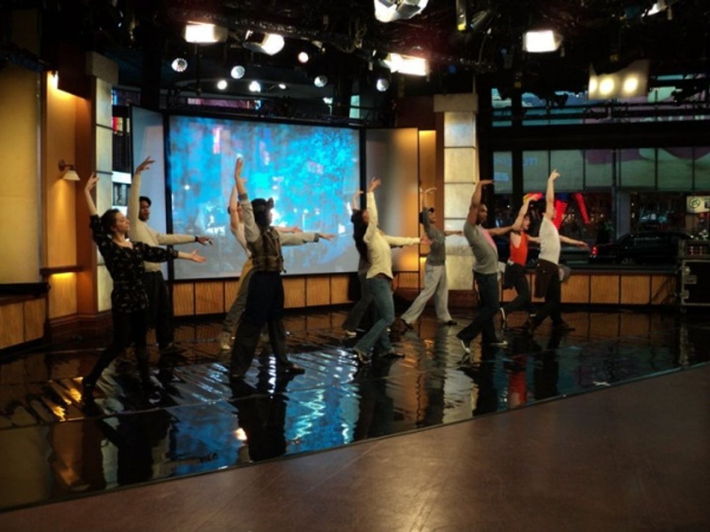 Photo Flash: Backstage with MEMPHIS at GMA  Image