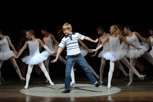 Scott McKenzie and cast @ BroadwayWorld Scott McKenzie and cast Photo