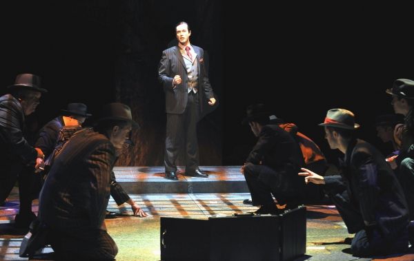 Photo Flash: Marriott Theatre's GUYS AND DOLLS  Image