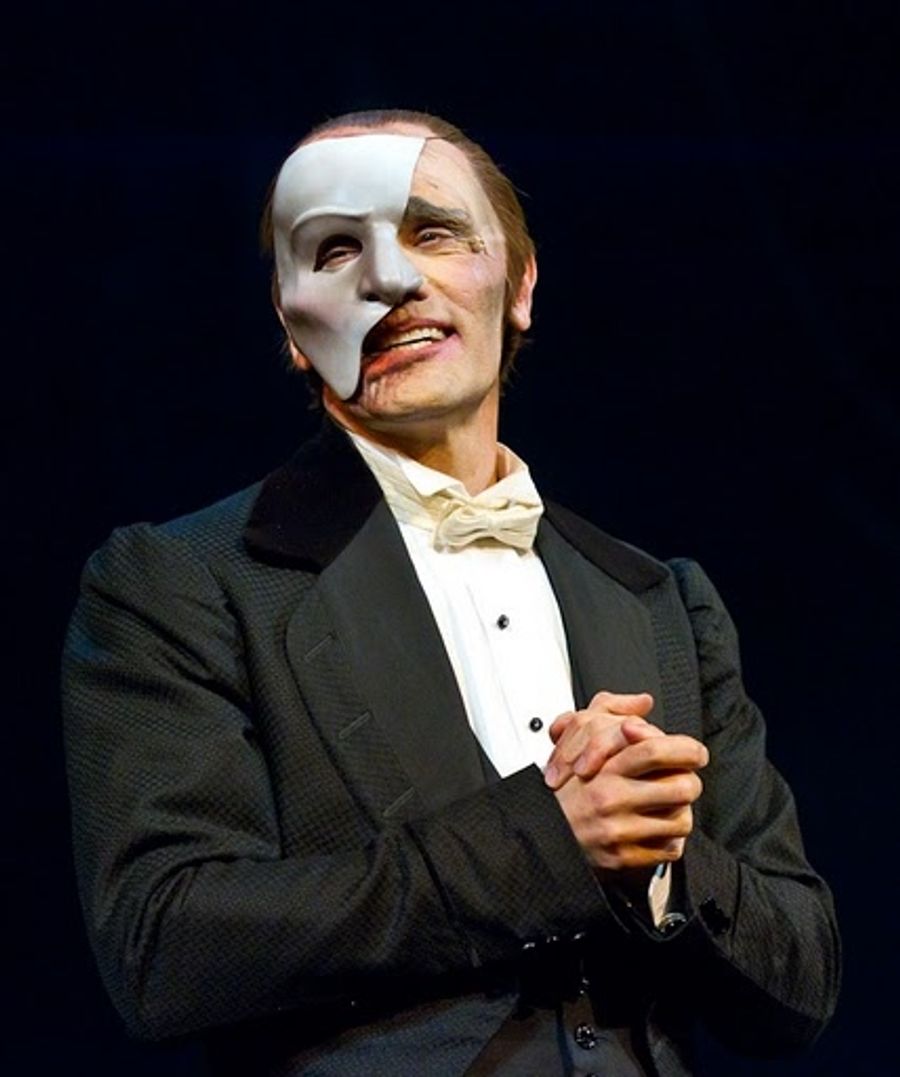 Photo Flash: PHANTOM Las Vegas Celebrates 2,000 Performances Image