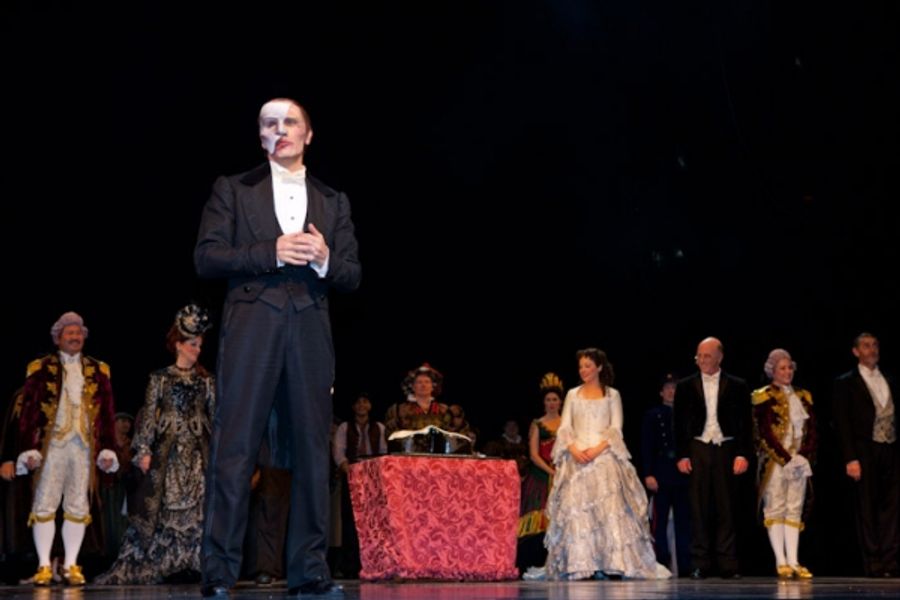 Photo Flash: PHANTOM Las Vegas Celebrates 2,000 Performances Image