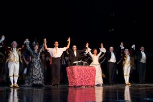 Anthony Crivello with the Las Vegas cast of PHANTOM @ BroadwayWorld Anthony Crivello with the Las Vegas cast of PHANTOM Photo