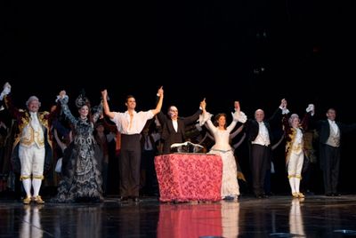 Anthony Crivello with the Las Vegas cast of PHANTOM Photo