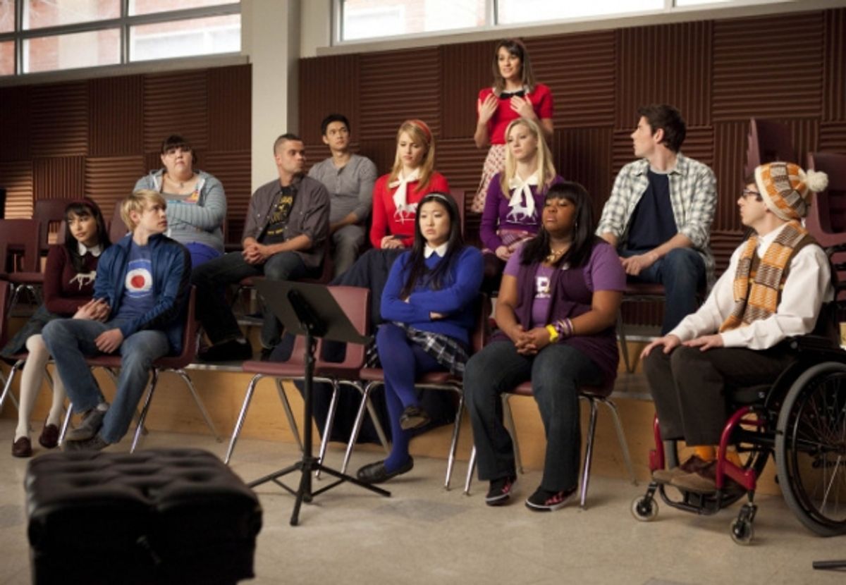 GLEE: Rachel (Lea Michele, C) makes a suggestion to the glee club in the 'Comeback' episode of GLEE airing Tuesday, Feb. 15 (8:00-9:01 PM ET/PT) on FOX. Pictured bottom row L-R: Naya Rivera, Chord Overstreet, Jenna Ushkowitz, Amber Riley and Kevin McHale. at 