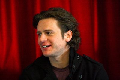 Jonathan Groff Photo
