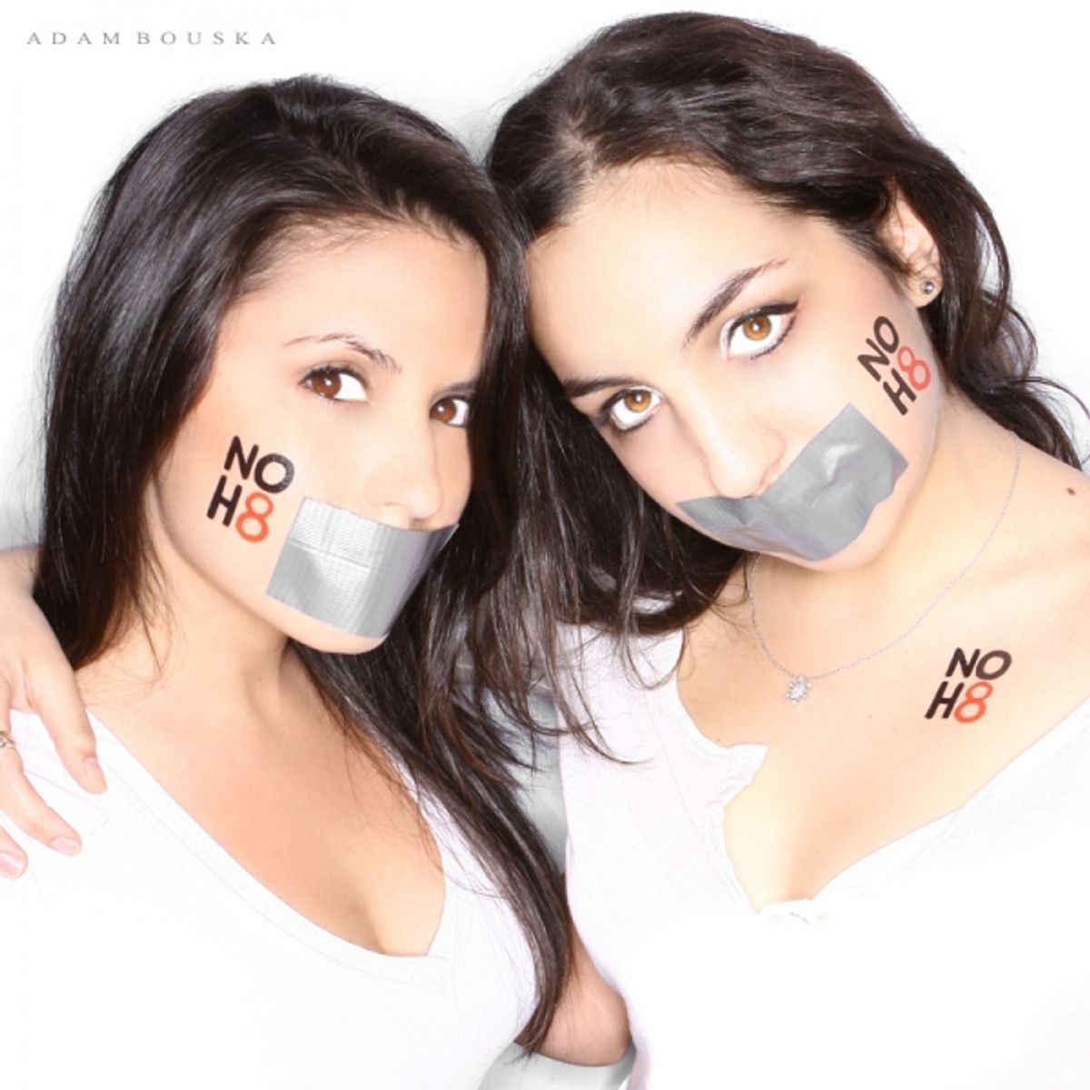 Erika Santillana, Dea Julien at 