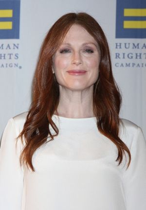 Julianne Moore @ BroadwayWorld Julianne Moore Photo