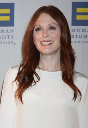 Julianne Moore @ BroadwayWorld Julianne Moore Photo