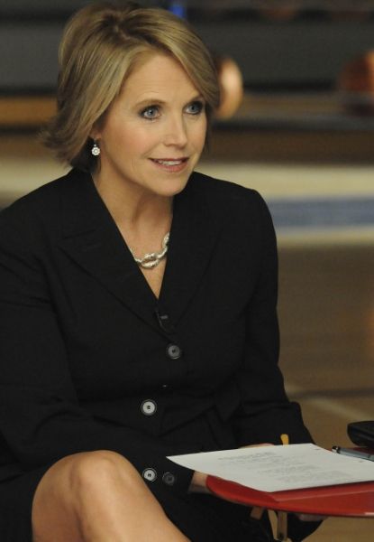 Photo Flash: Katie Couric & Jane Lynch on GLEE — photo 2 of 2