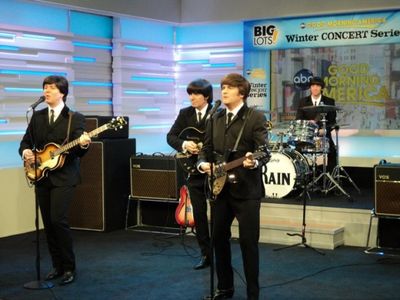  Joe Bithorn (George), Steve Landes (John), Joey Curatolo (Paul) and Joe Bologna (Rin Photo