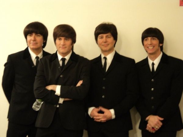  Joe Bithorn (George), Steve Landes (John), Joey Curatolo (Paul) and Joe Bologna (Rin Photo